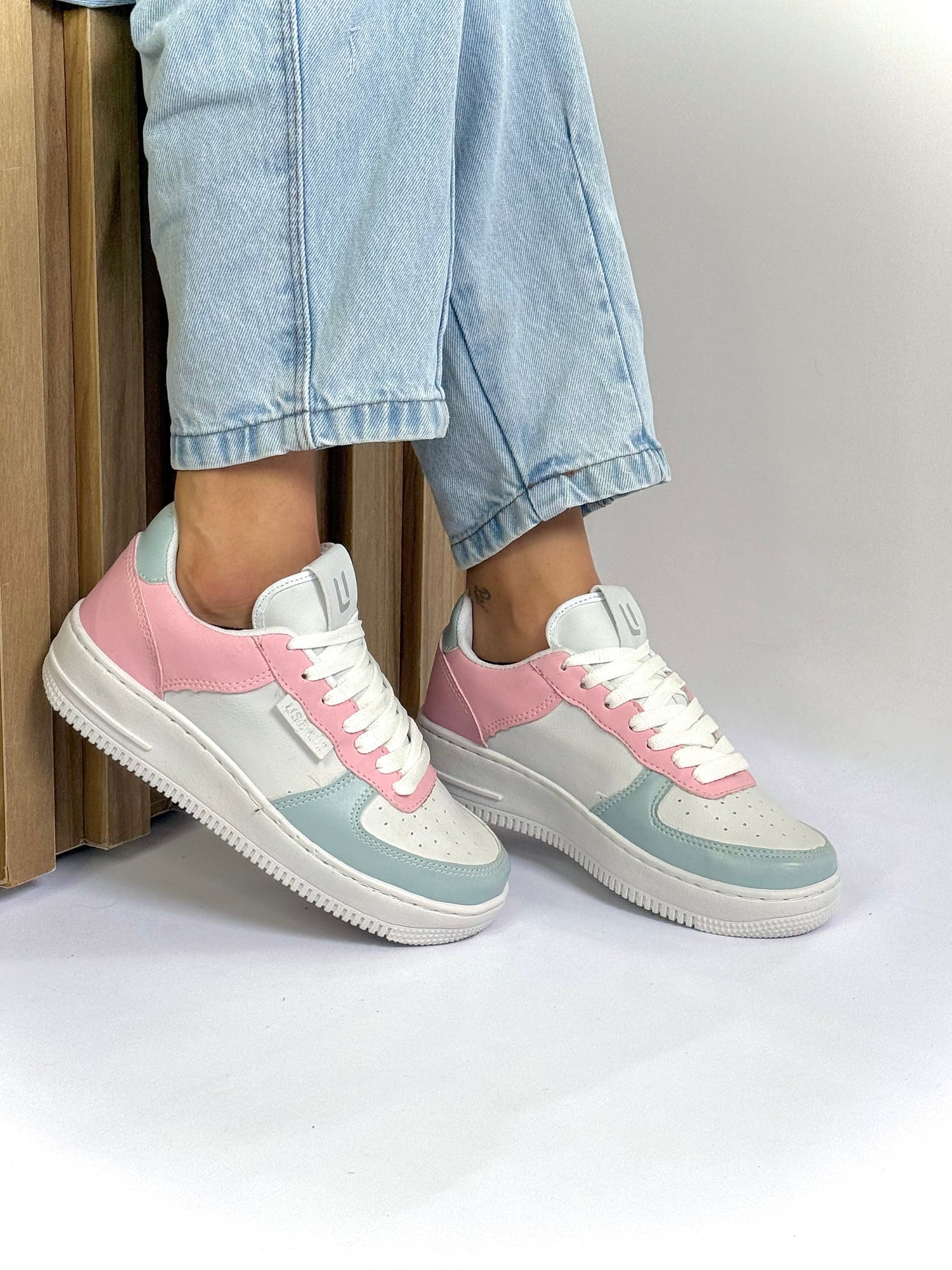 Tênis Casual Feminino UseLiz Lançamento Preto AF