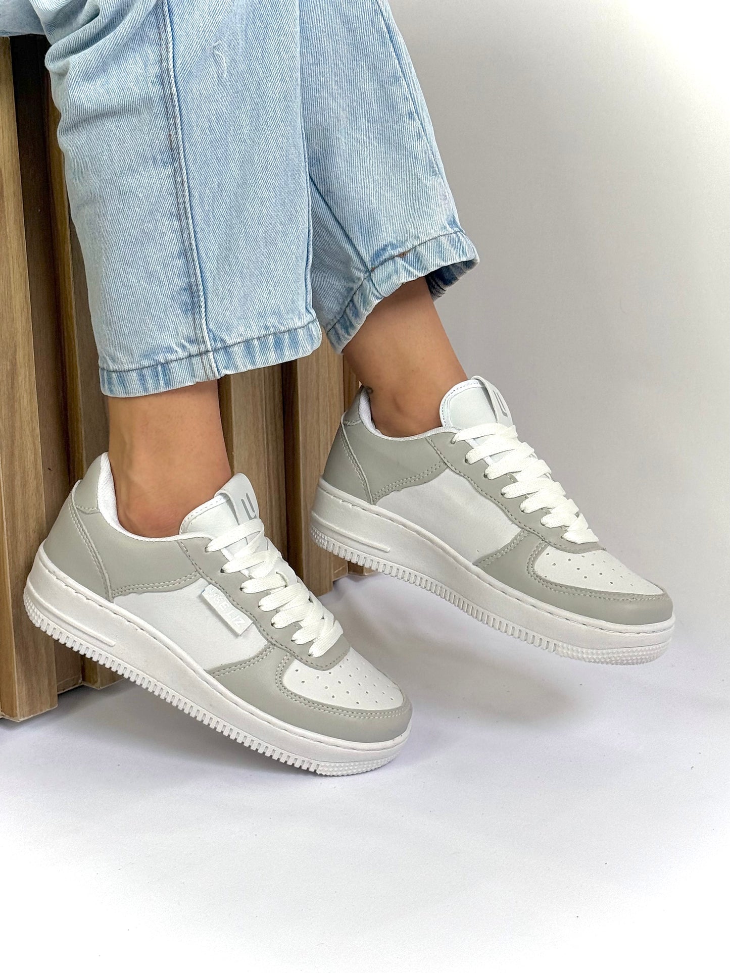 Tênis Casual Feminino UseLiz Lançamento Preto AF