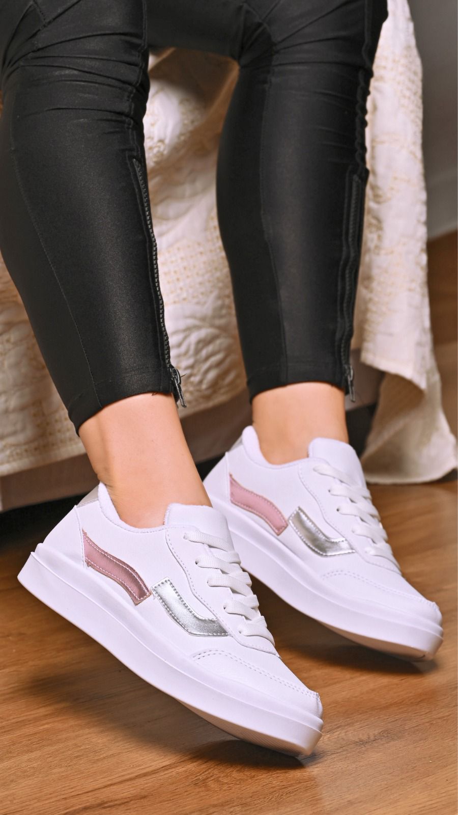 Tênis Casual Feminino Dayli – Conforto & Estilo para o Dia a Dia Branco/Rosa
